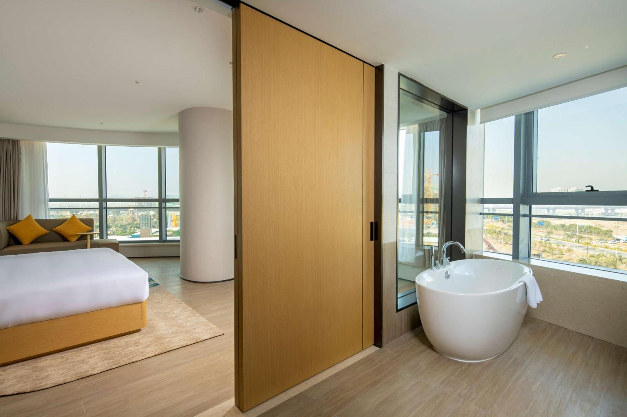 Hilton Garden Inn Zhuhai Hengqin Sumlodol Park Exteriör bild
